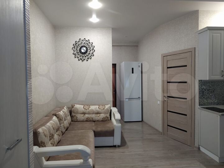 2-к. квартира, 40 м², 3/6 эт.