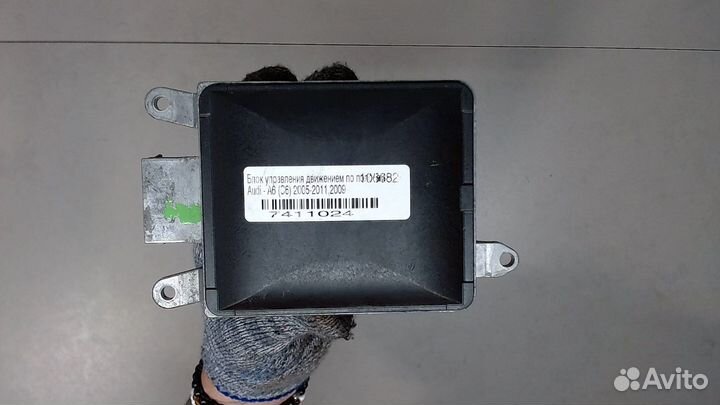 Блок управления движением по полосам Audi A6 (C6)