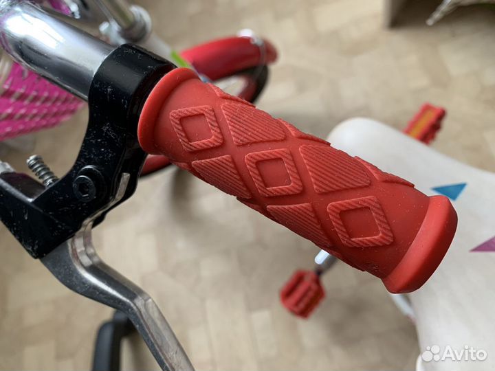 Велосипед для девочки от 3 лет