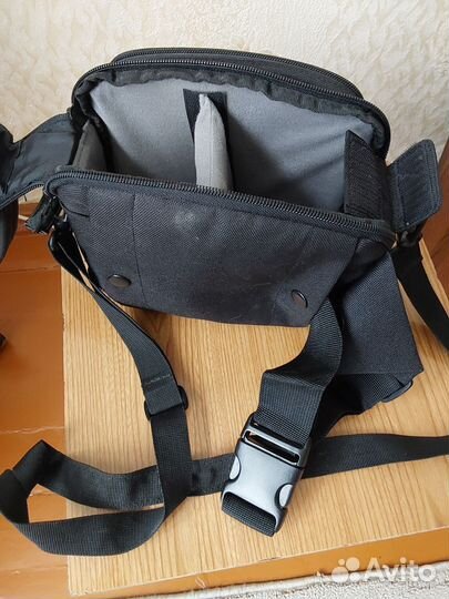 Сумка под видеокамеру, фотоаппарат и др
