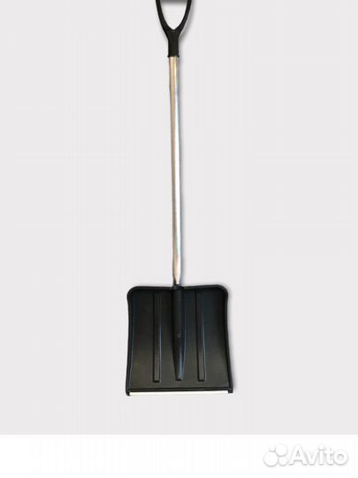 Лопата для уборки снега