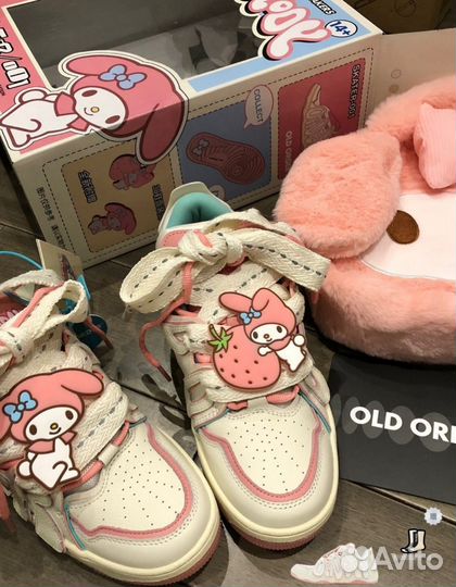 Sanrio x Old Order My Melody Skater 001