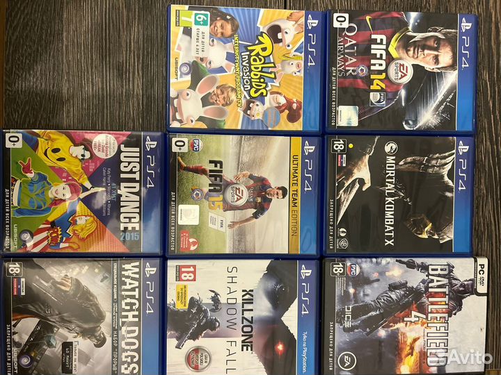 Продается игровая приставка PS 4