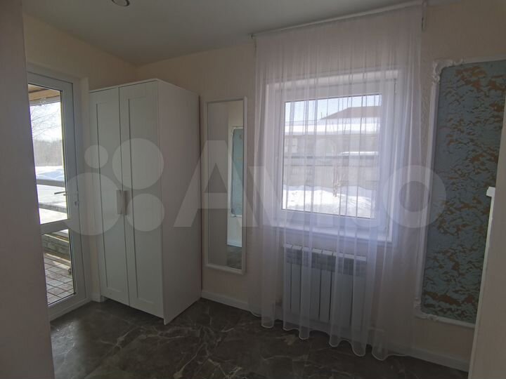 Дом 154,3 м² на участке 5 сот.