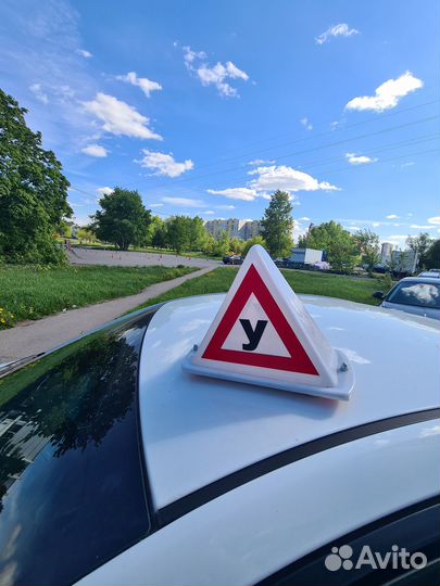 Инструктор на машине киа рио