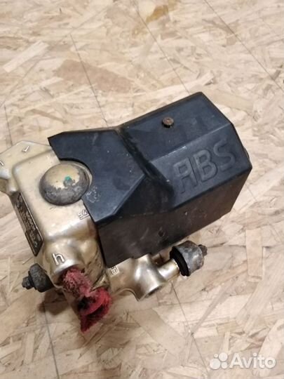 Блок ABS для Мерседес 190