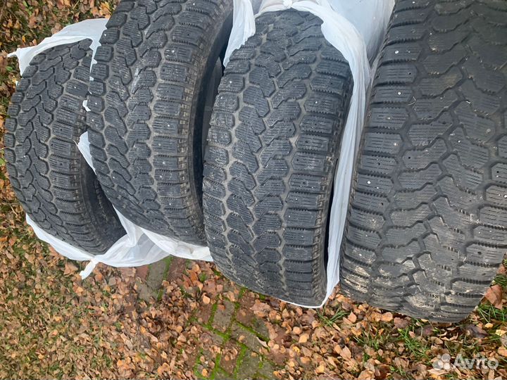 Yokohama Ice Guard IG55 285/60 R18