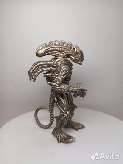 Фигурка чужой alien