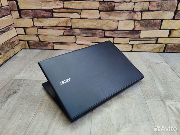 Ноутбук Acer / GeForce 940mx 2Gb / intel i3