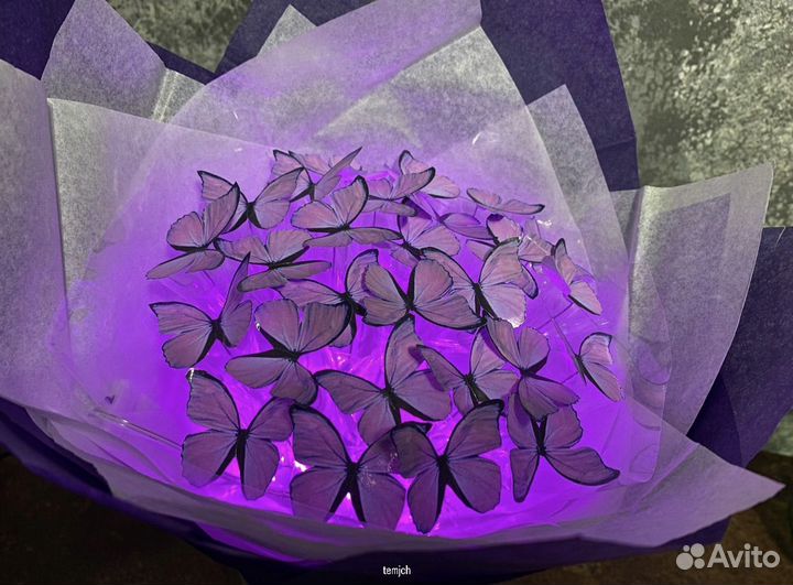 Розовый букет из бабочек 27 шт