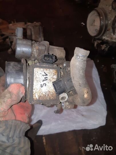 Дроссельная заслонка ниссан санни fb14 GA15 1.5