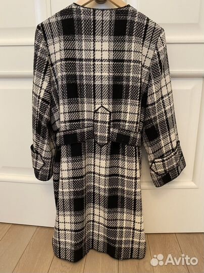 Легкое пальто Dolce & Gabbana 44 р