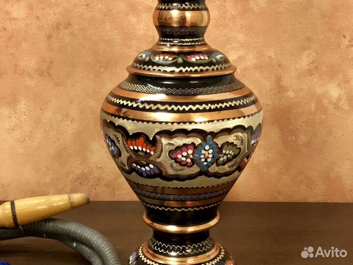 Иранская медная ваза