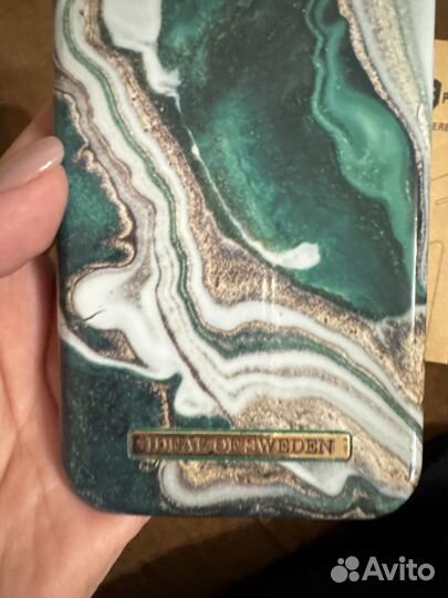 Чехол на iPhone 11 ideal of sweden