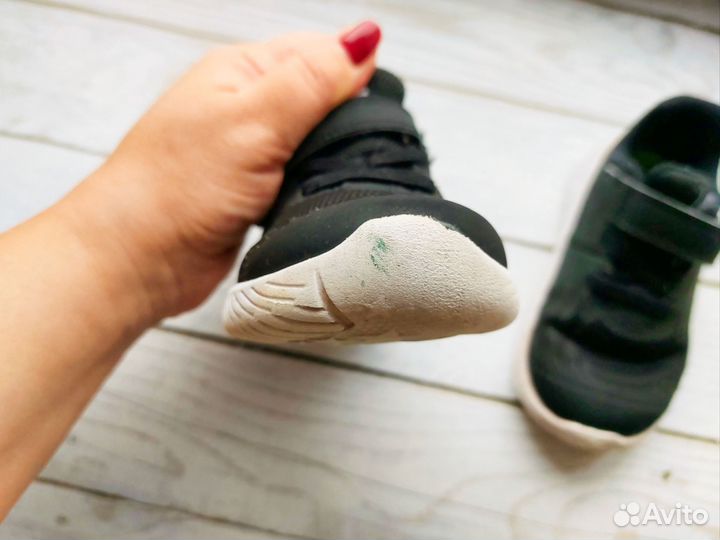 Кроссовки nike детские 23 размер (оригинал)