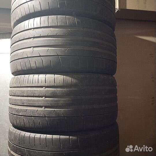 Dunlop SP Sport Maxx 050+ 295/35 R21