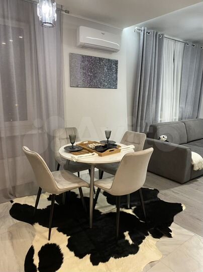 2-к. квартира, 62 м², 10/25 эт.