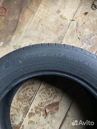 Nokian Tyres Hakka Black 235/55 R17