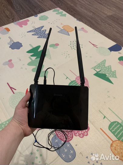 Вай фай роутер D-Link модель DIR-615