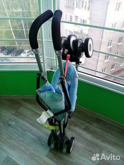 Коляска трость