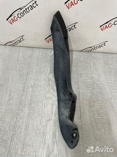 Пыльник крыла передний правый Skoda Yeti 1.2 2013