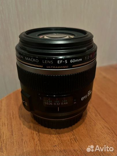 Продам объектив canon macro lens EF-S 60MM 1:2.8 U