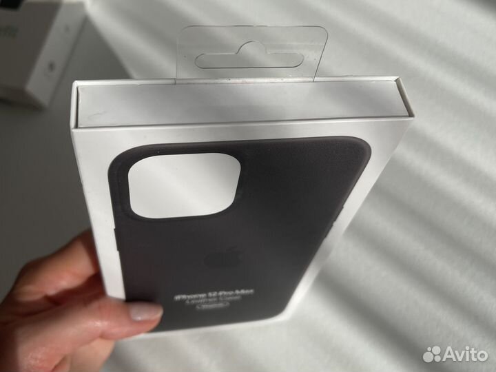 Оригинальный чехол на iPhone 12 pro max