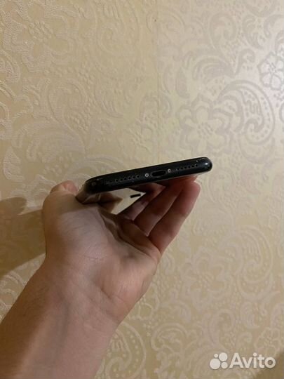 iPhone Xr, 128 ГБ
