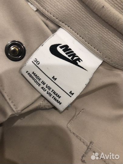 Брюки бежевые nike