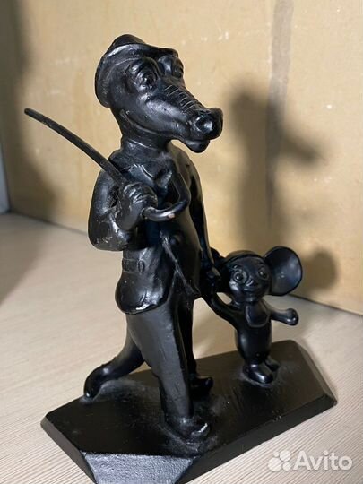Скульптура гена с чебурашкой литье СССР