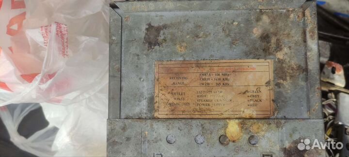 Кассетная автомагнитола