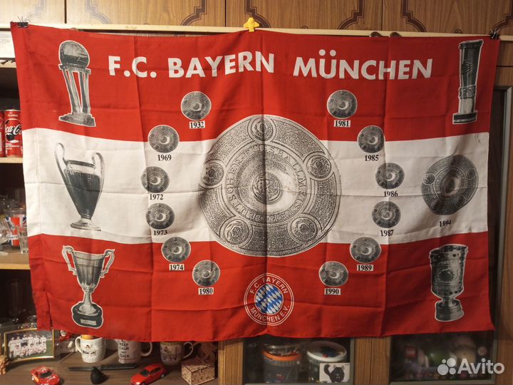 Флаги футбольных клубов Германии и Англии