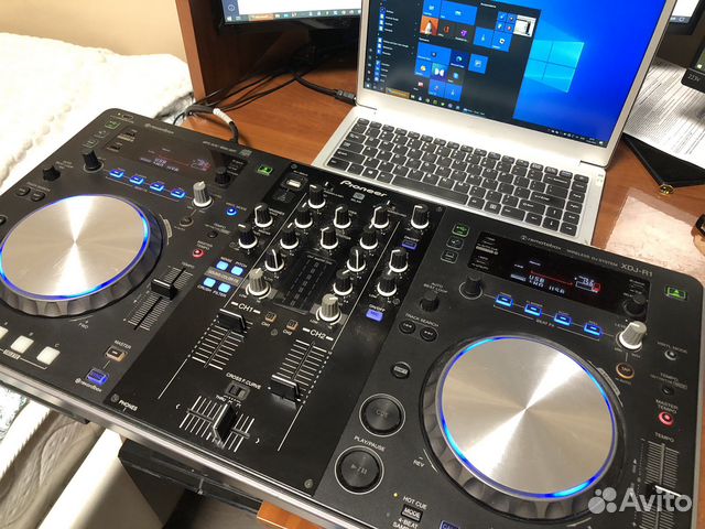 Dj контролер pioneer xdj-r1