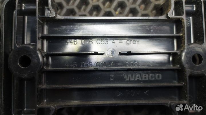 4460561510 Пульт управления пневмоподвеской