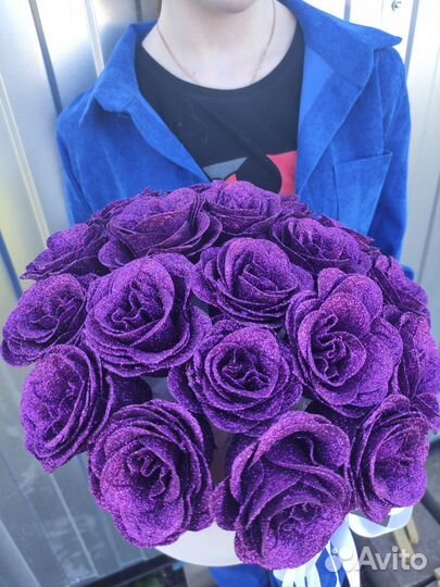 Букеты с блестящими розами