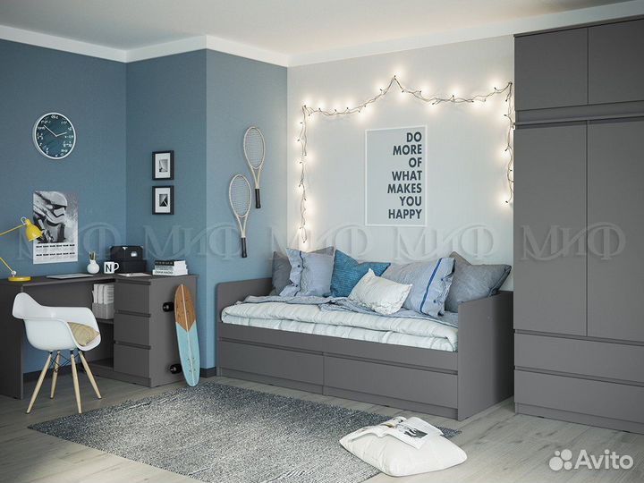 Спальный гарнитур