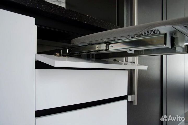 Угловая кухня с мдф фасадами