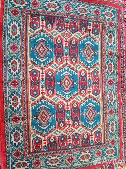 Ковер бу шерстяной