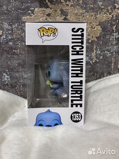 Funko pop Stitch with Turtle (1353)