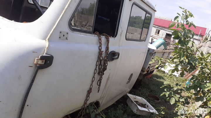 УАЗ 3303 бортовой