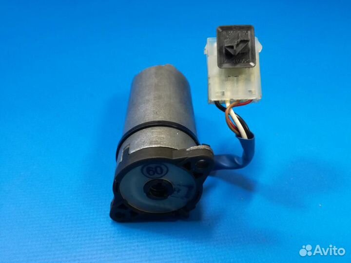 Мотор регулировки сиденья BMW X5 E53