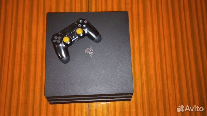 Sony playstation 4 pro 1tb