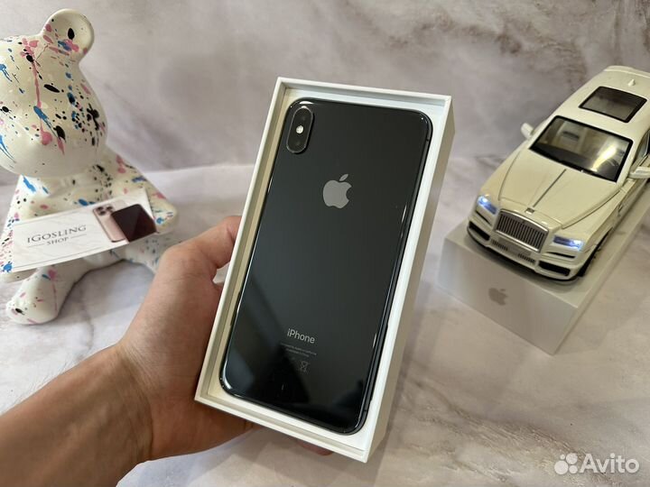 iPhone Xs Max, 64 ГБ