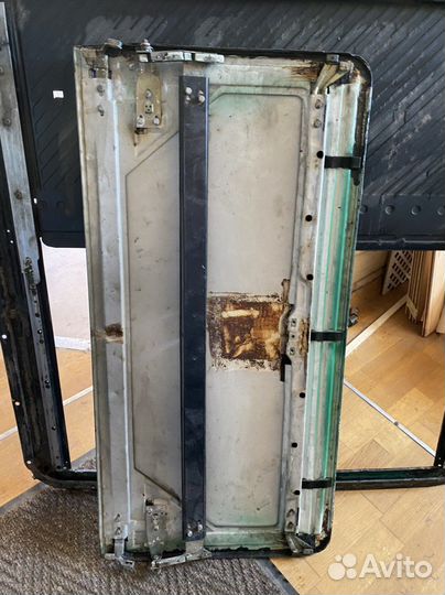 Люк Мерседес 123 купе