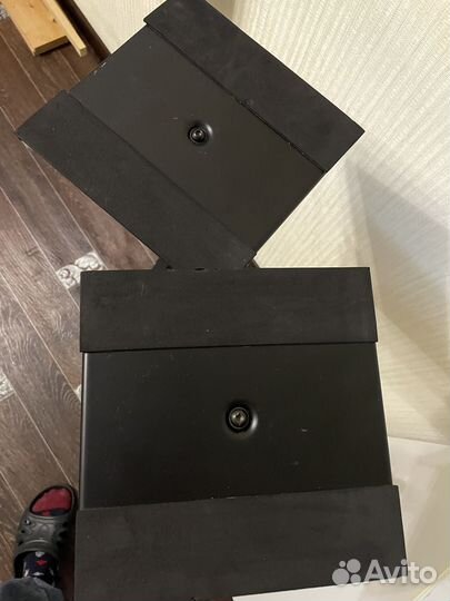 Стойки для акустических колонок