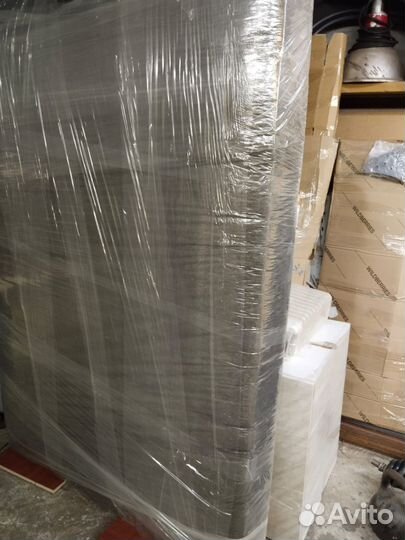 Кровать с матрасом 140х200 бу