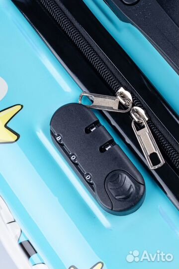 Чемодан детский Новый