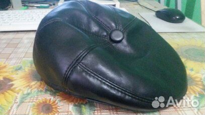 Мужская кожаная кепка