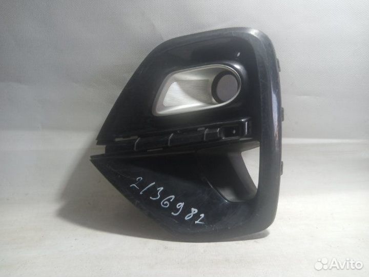 Накладка на туманку передняя левая Kia Sportage 4