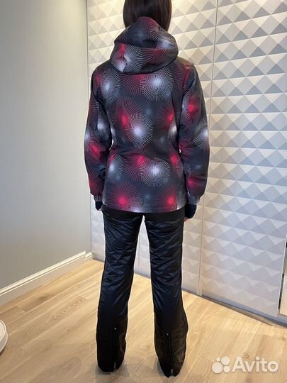 Горнолыжный костюм женский размер 42